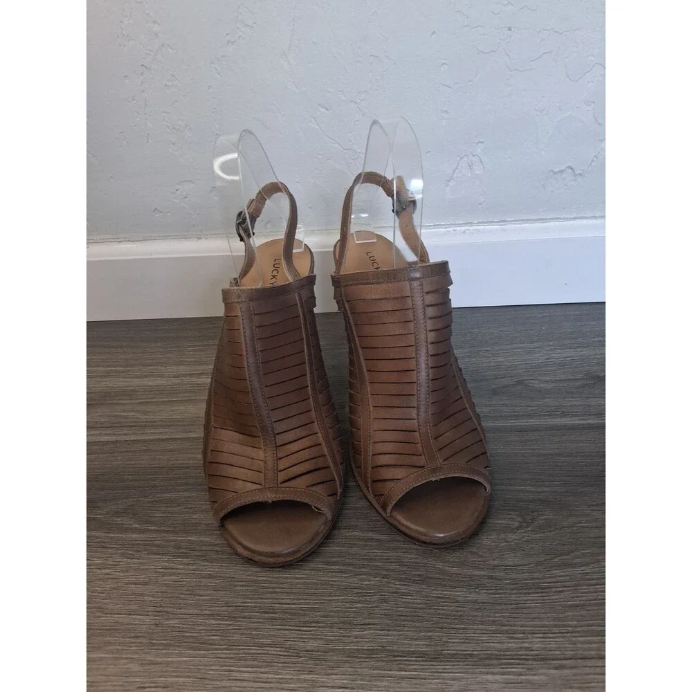 Lucky Brand Brown Leather Boho Peep Toe Slingback Block Heel Sandal women Sz 8.5